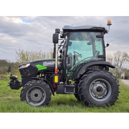 Трактор TERRAFENG 604XL зелений із шумоізольованою кабіною та кондиціонером, євронавіска на гаках, серга